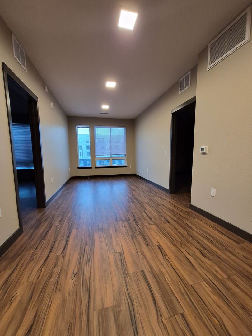 Denver Apartment: 420 W. Cedar Ave