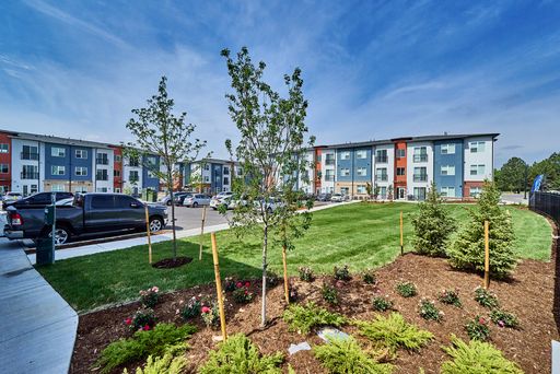 Your Affordable Upgrade: A Large 3-Bedroom That Delivers-*Utilities Paid & Move In Specials! – photo 1