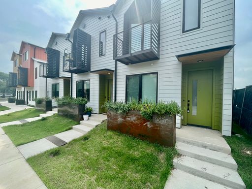 Modern High-End Townhome! – photo 1