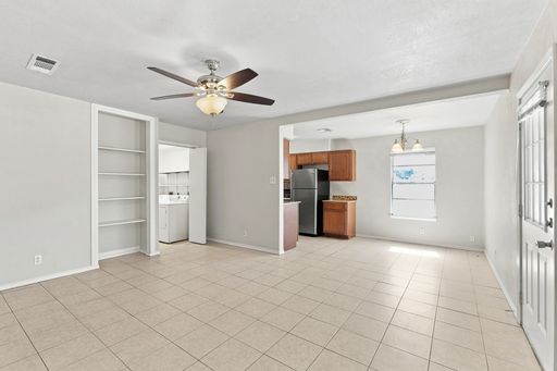 Spacious Duplex w/ Private Backyard and Large Front Deck - 50% off First Month's rent! – photo 1