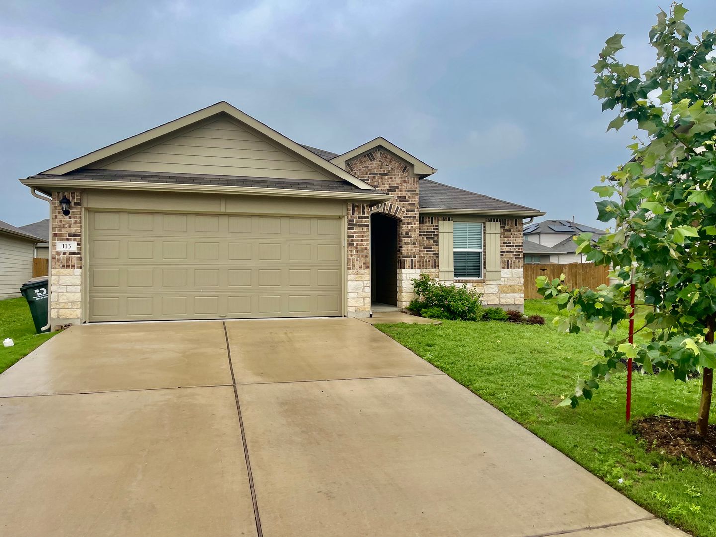 4 Bedroom home in Cottonwood Creek w/ Fenced backyard