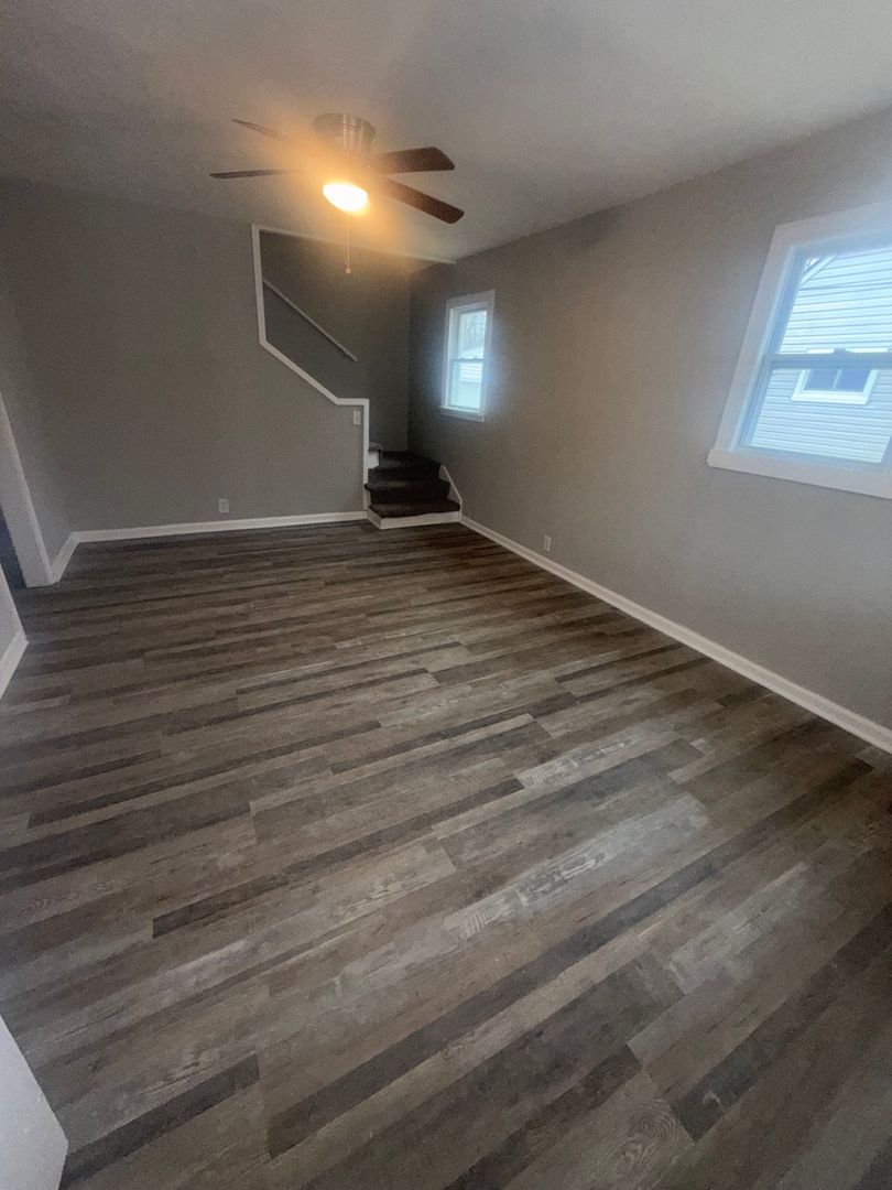 LORAIN House: 3751 ADA AVE