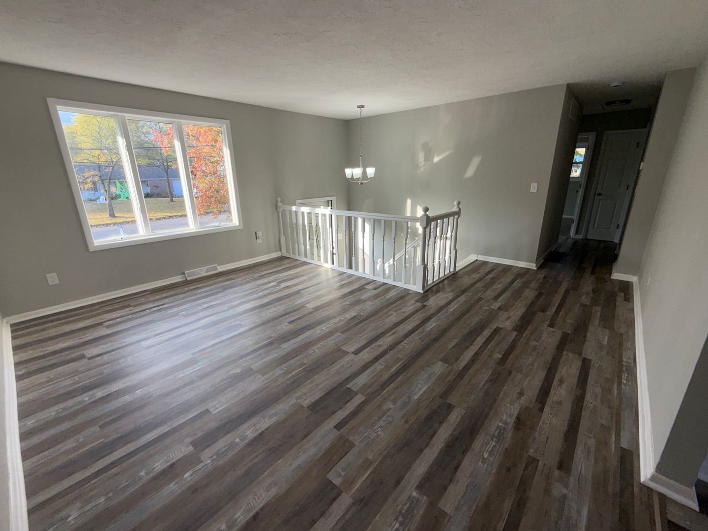 AMHERST House: 1273 SPRUCE TREE LANE