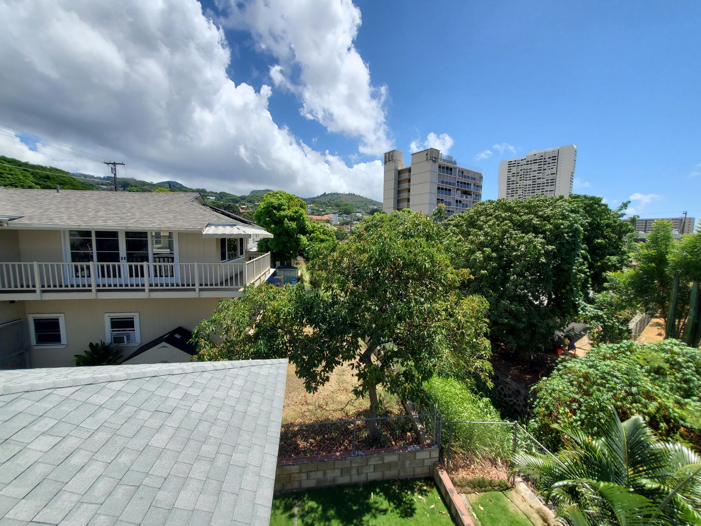 Honolulu House: 1306 Prospect Street