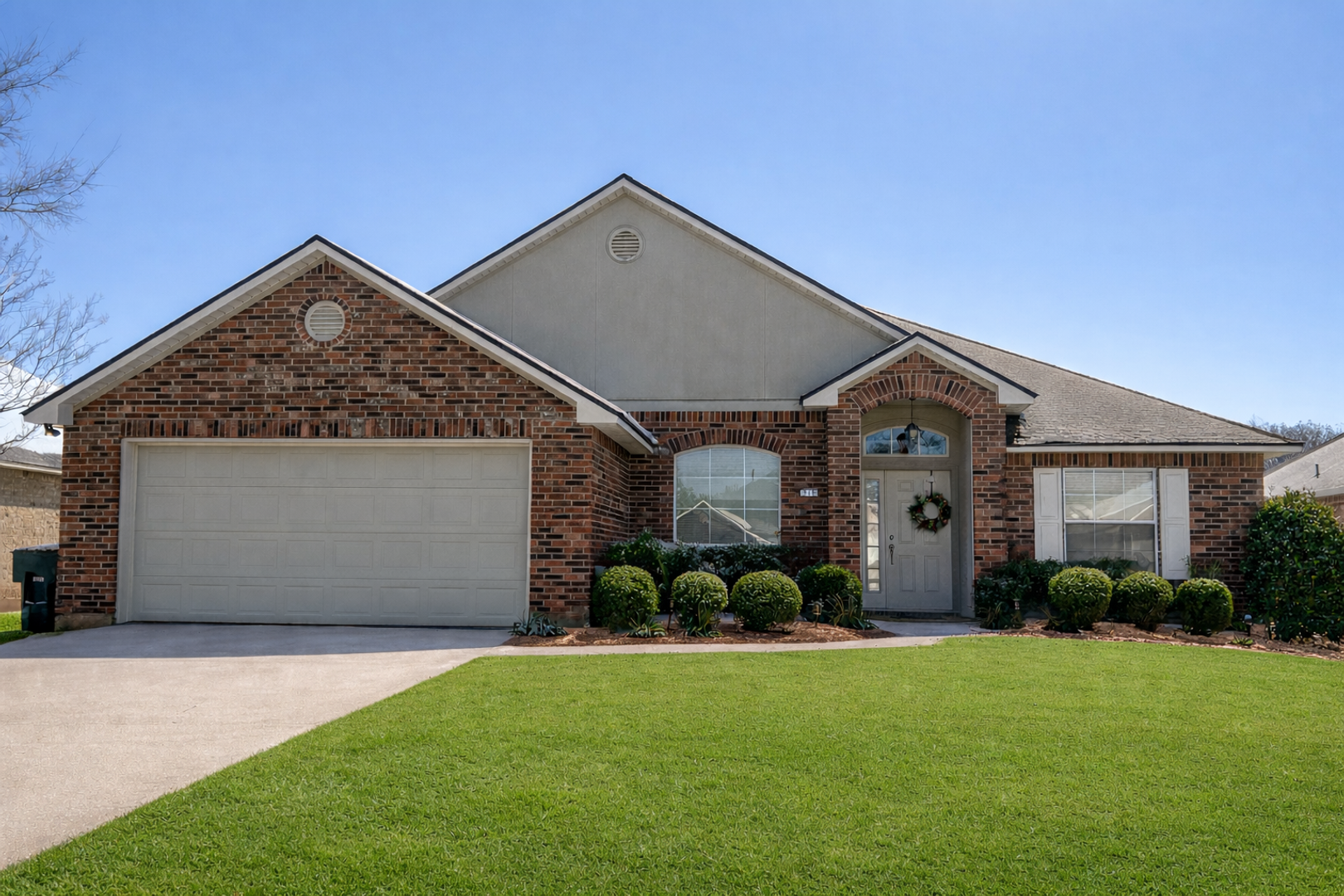 Bossier City House: 215 Avondale Lane
