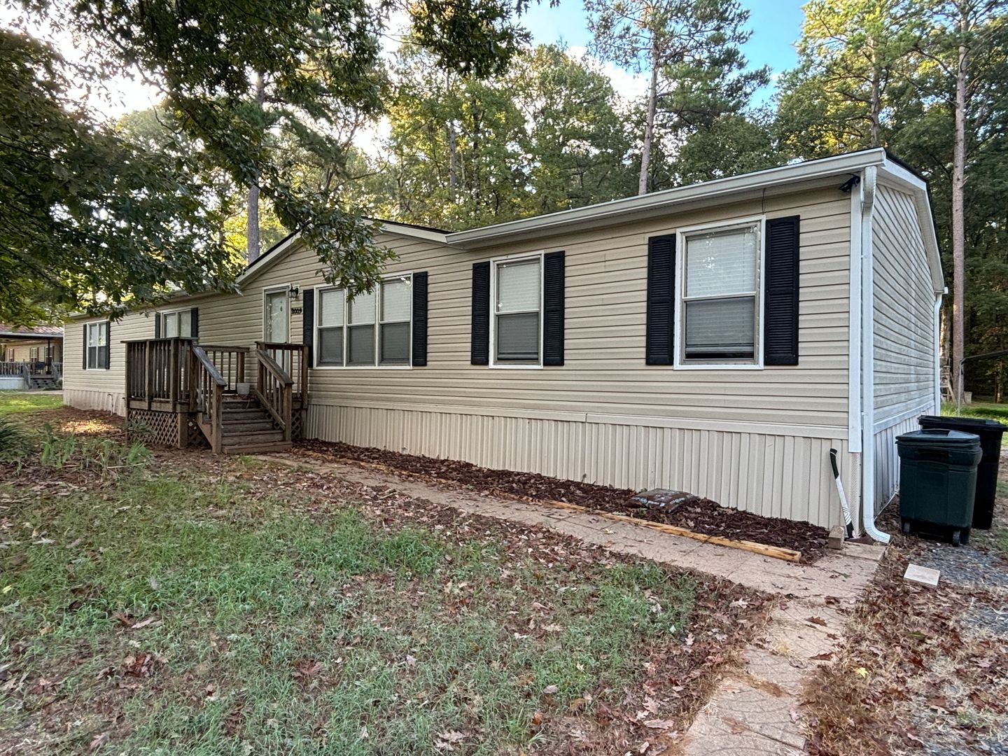 Benton House: 2009 Luke Lane