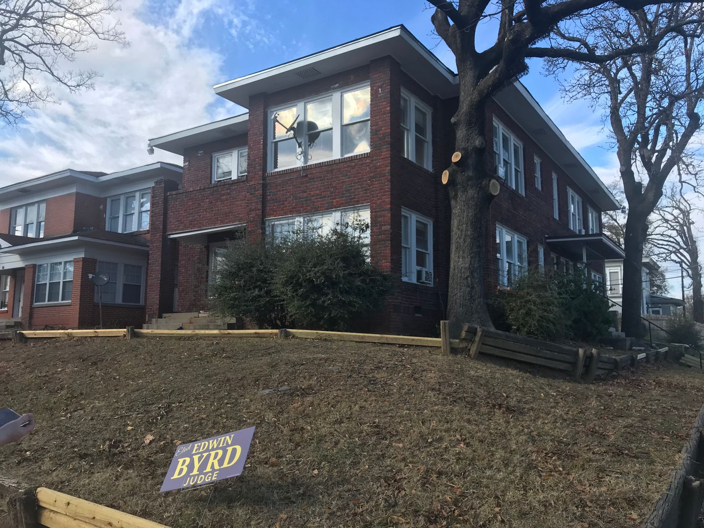 Section 8/Housing Voucher Accepted*Super cute upstairs Section 8/Housing Voucher Accepted*Super cute upstairs