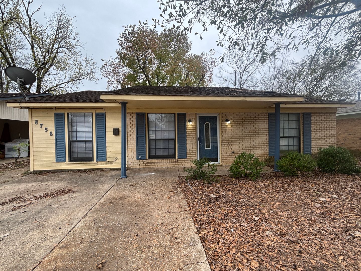 Shreveport House: 8758 South Emerald Loop