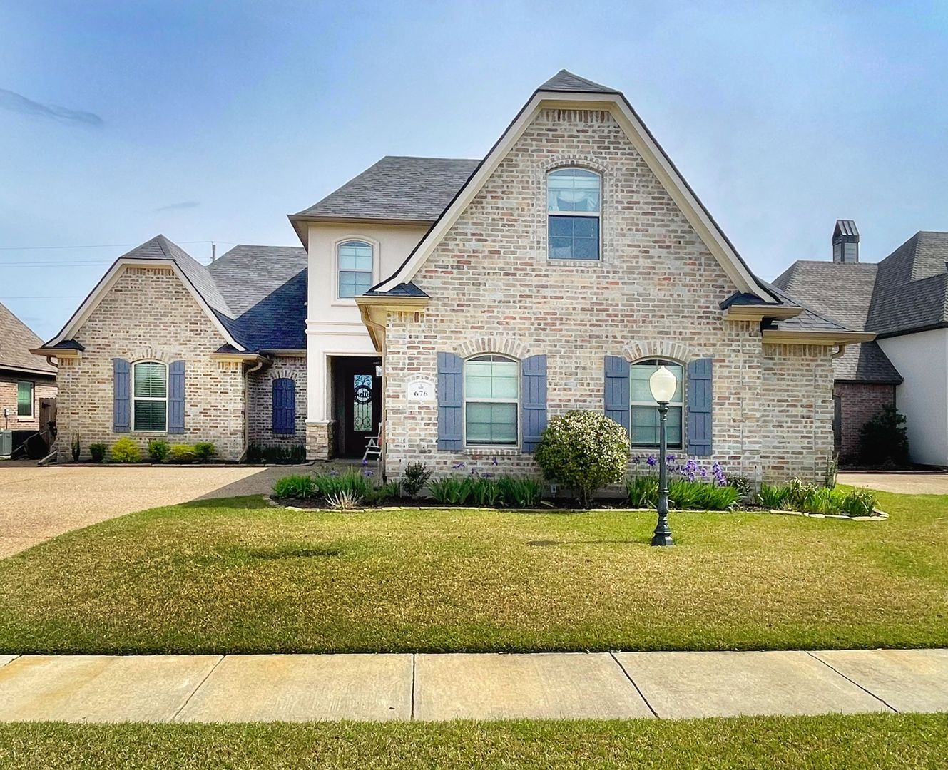 Bossier City House: 676 Dumaine Drive