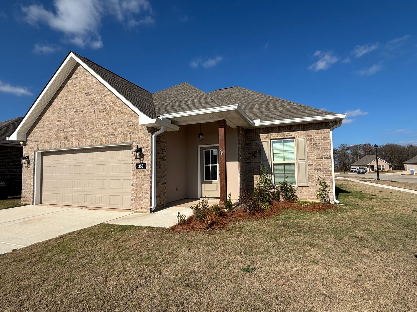 Bossier City House: 350 Hendry Drive