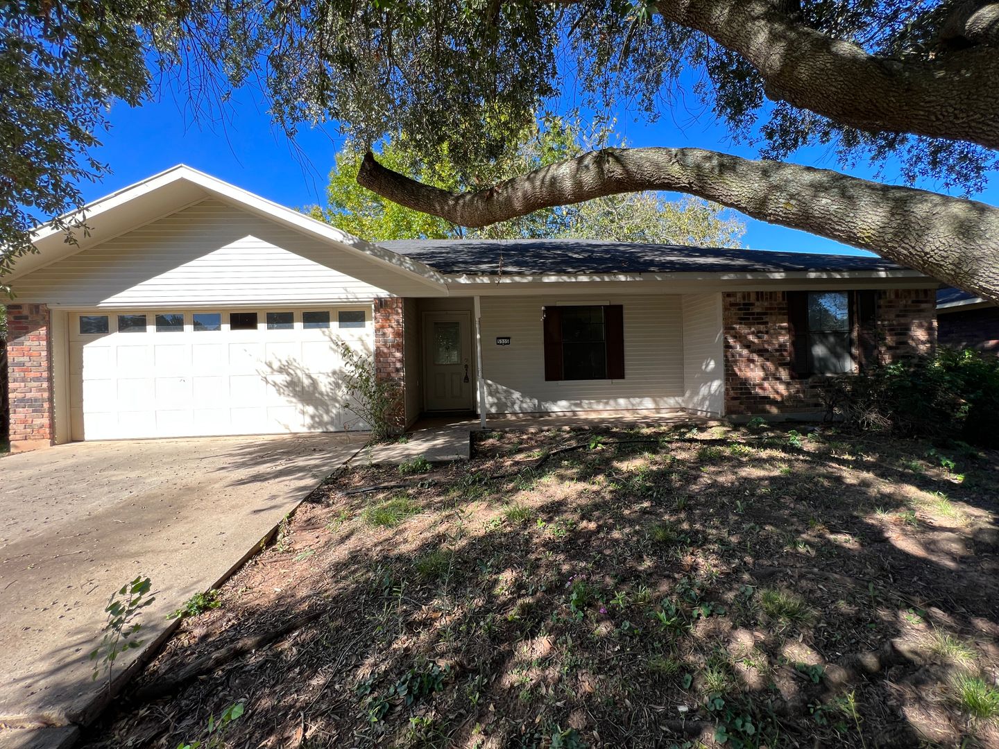 Bossier City House: 5335 Lauri Lane