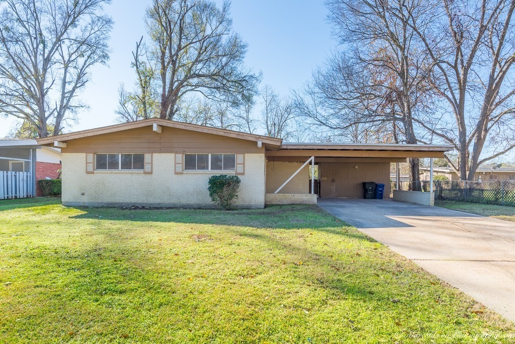 Shreveport House: 734 Meadowdale