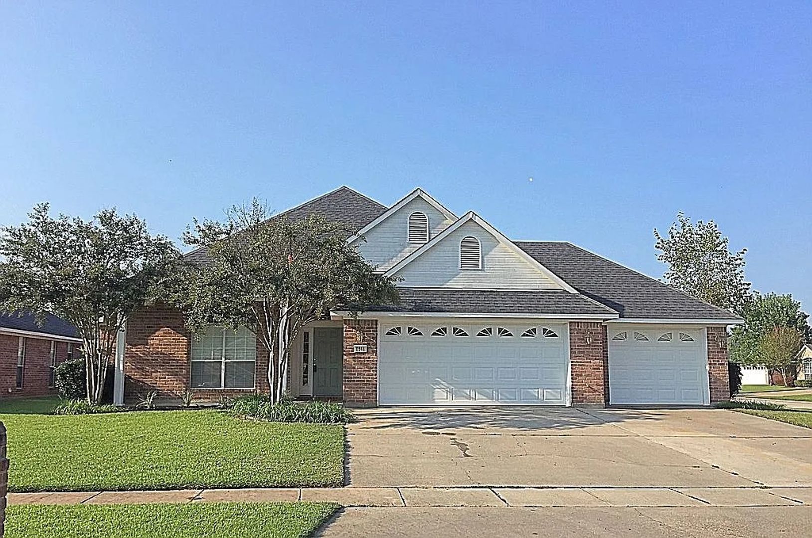 Bossier City House: 6011 Jason Street