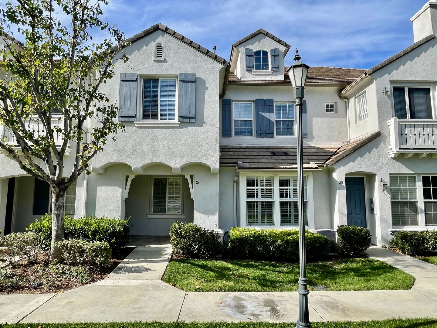 Irvine Townhome: 26 Cabazon #4