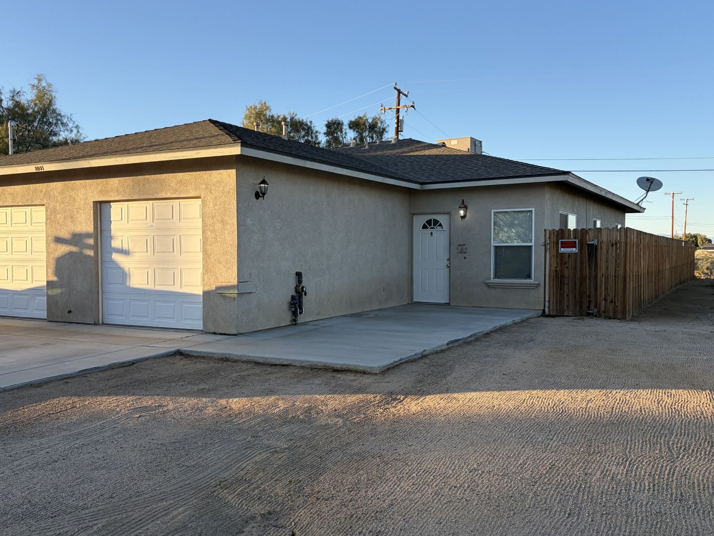 California City Apartment: 8001 Walpole Ave