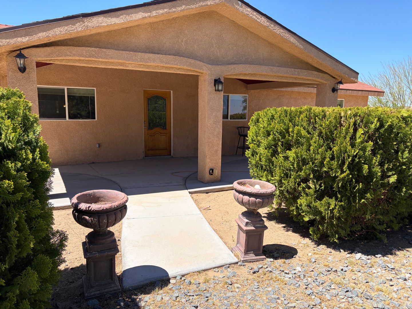 Helendale House: 28332 Rodeo Rd