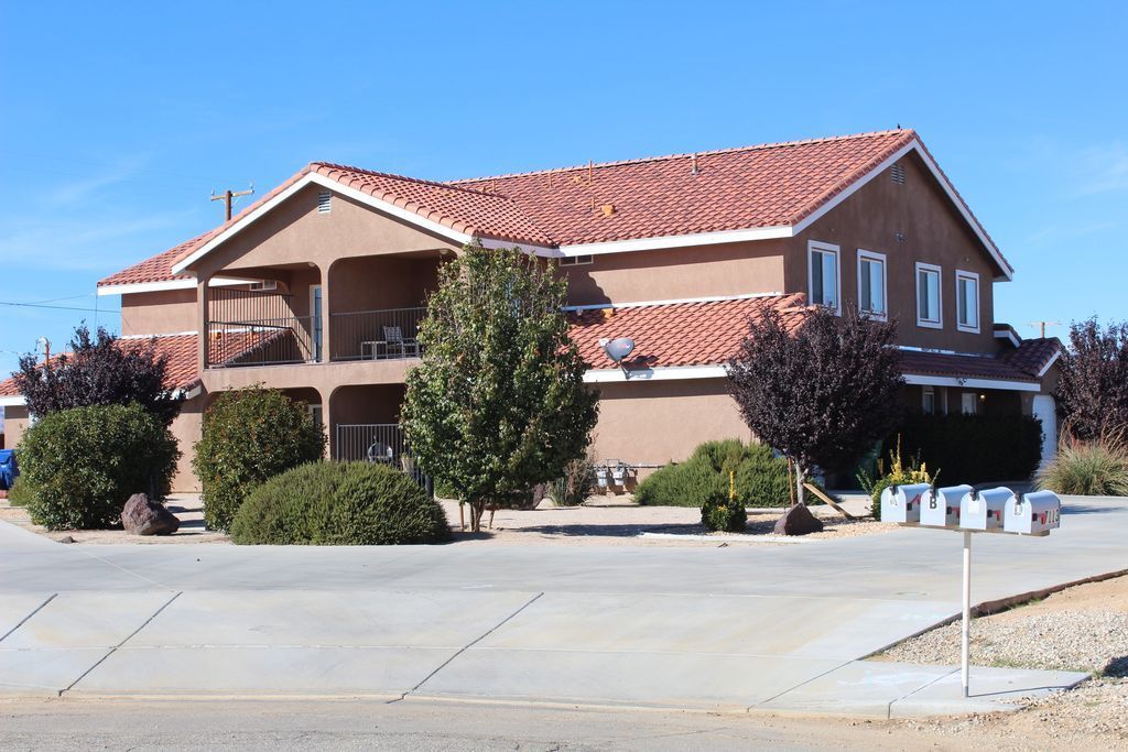 California City Apartment: 7113 Victor Place