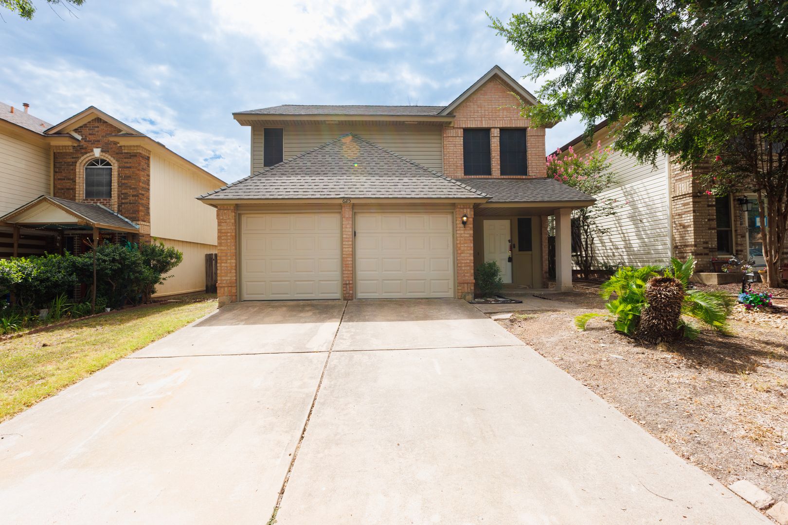 Pflugerville House: 625 Smoke Signal Pass