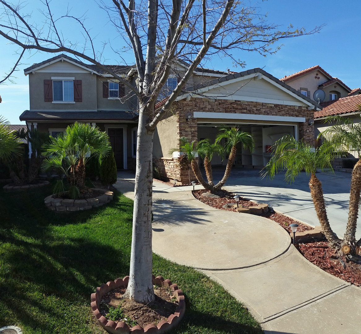 Perris House: 1415 Sunflower Way