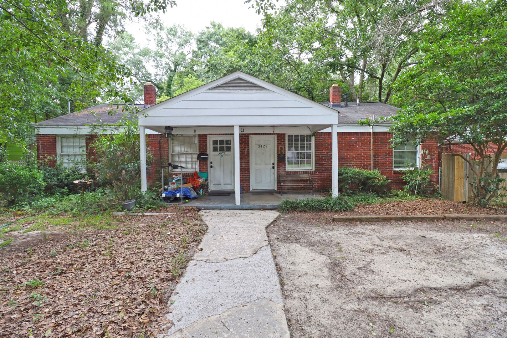 Columbia House: 3427 Montgomery Avenue