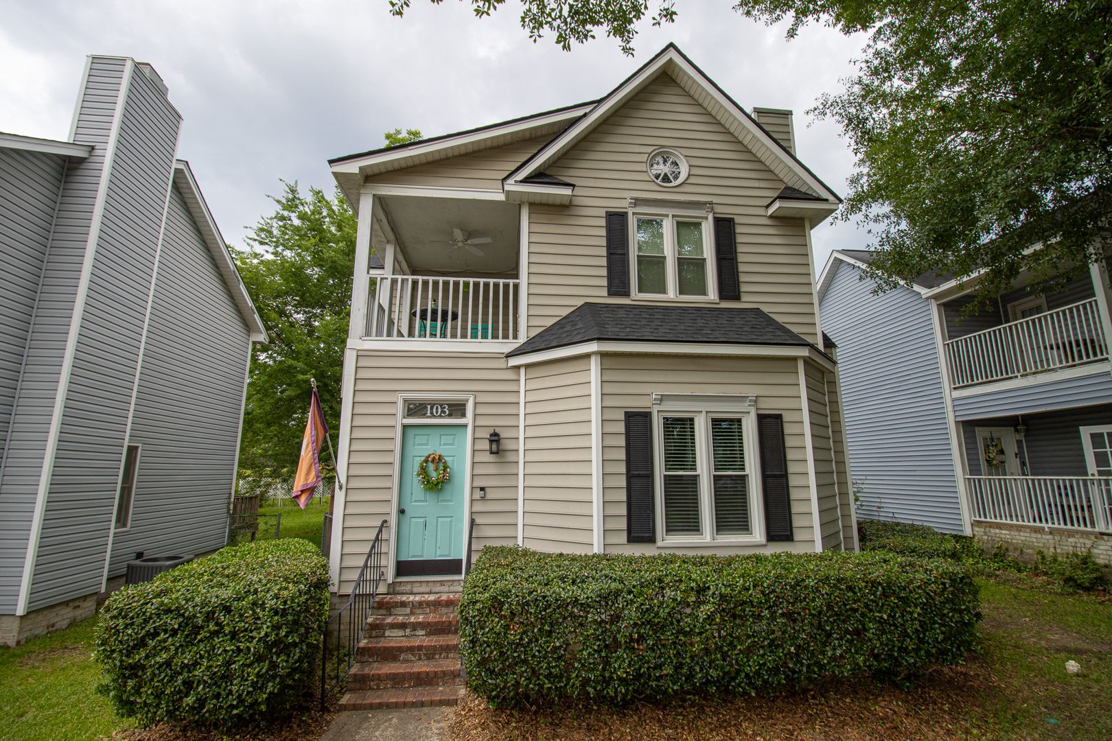 West Columbia House: 103 Ashley Court