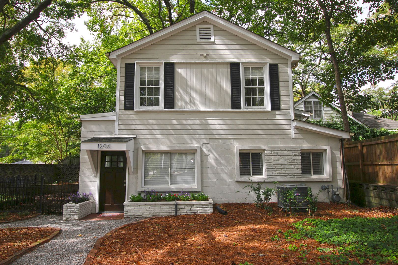 Columbia House: 1205 Butler Street