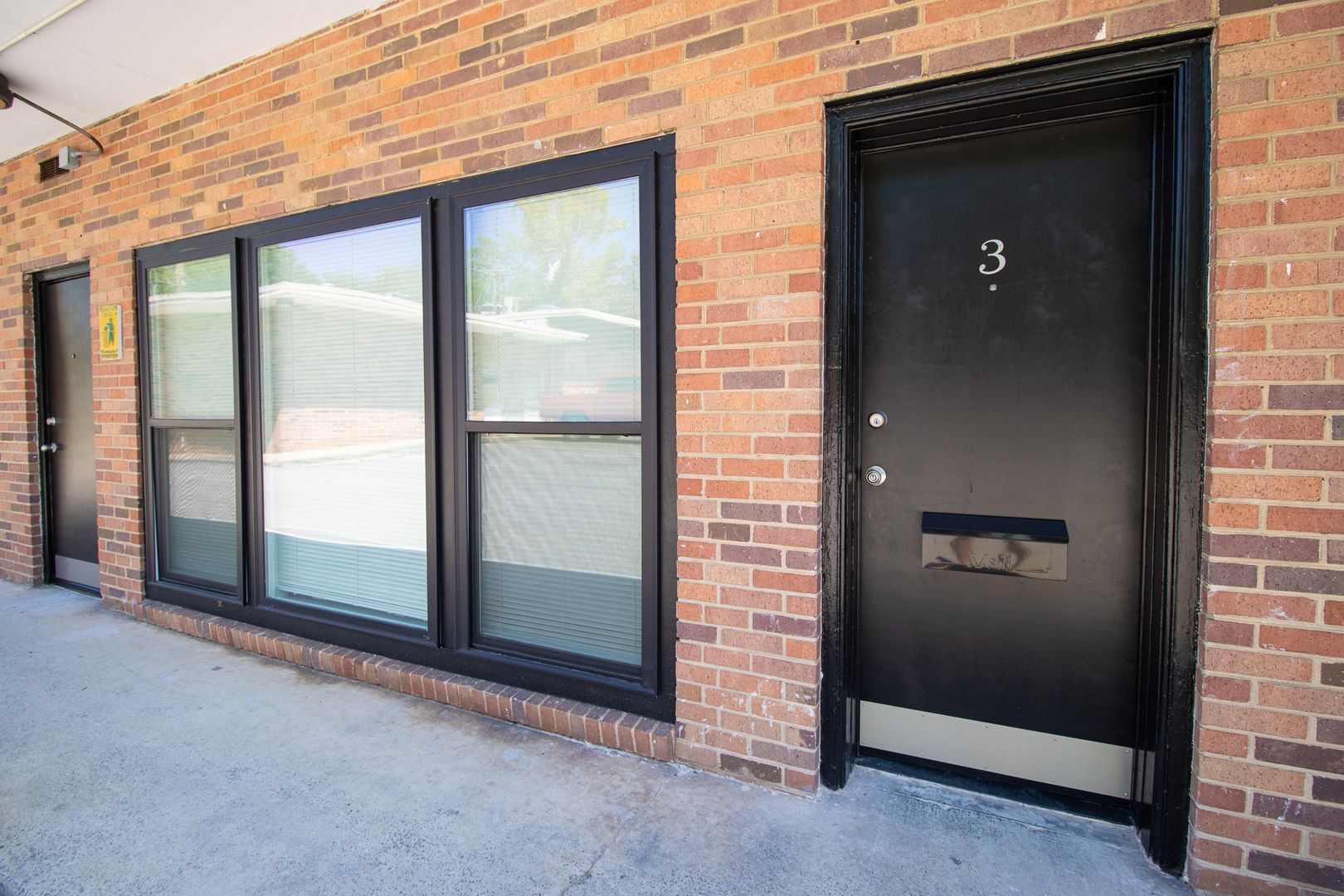 Columbia Apartment: 1840 Hampton Street