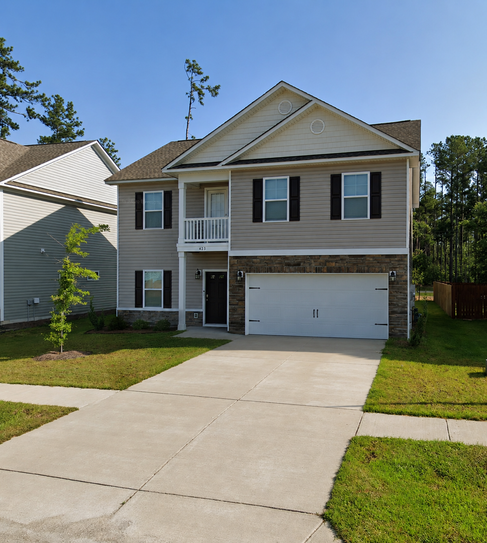Blythewood House: 423 Kingsley View Road