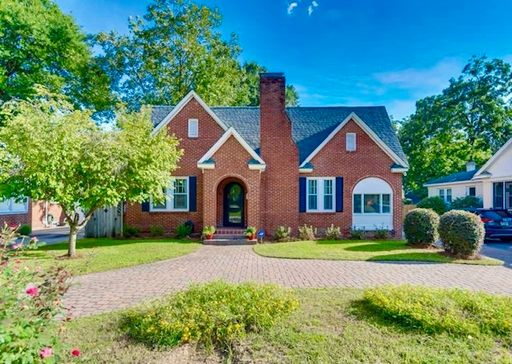 Adorable Brick 3 Bedroom Home In Highly Desirable Melrose Heights Neighborhood! Available December 2026! – photo 1
