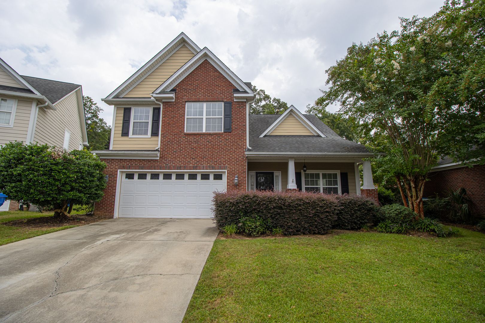 Columbia House: 14 Peyton Road
