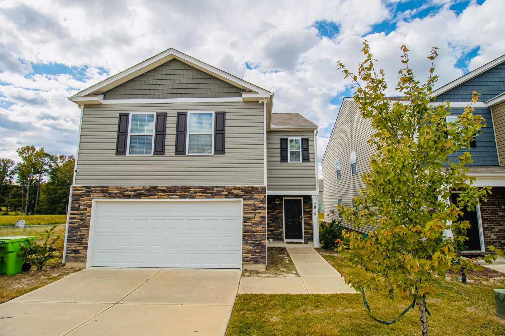 Columbia House: 2015 Elmridge Road