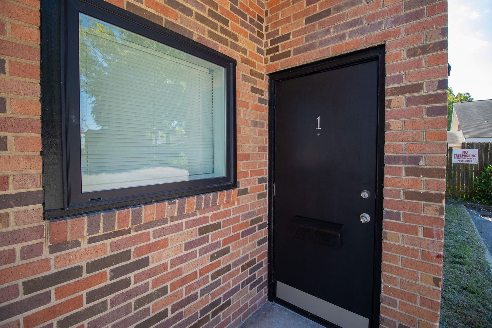 Columbia Apartment: 1840 Hampton Street