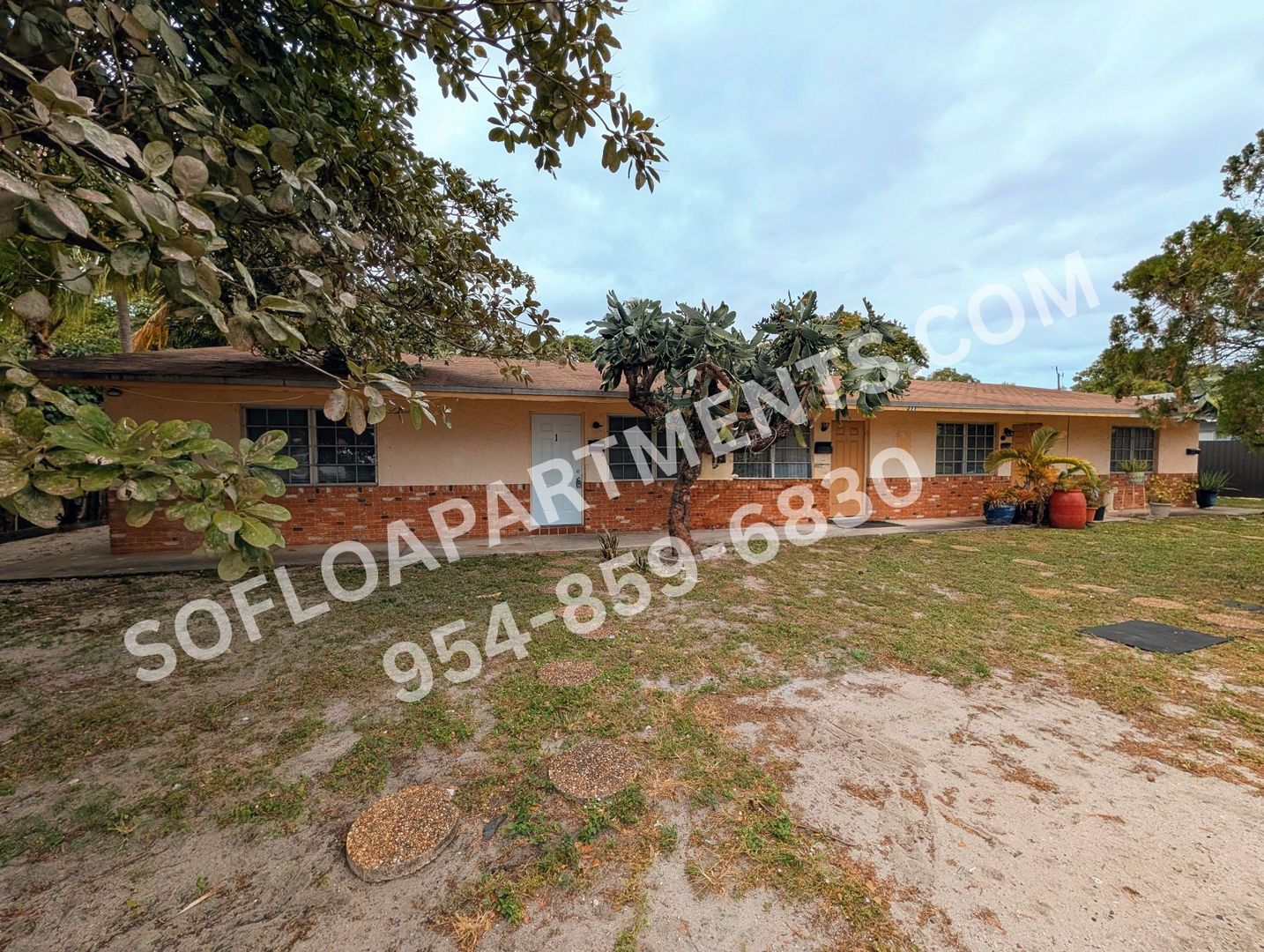 Oakland Park Apartment: 311 NW 43 St
