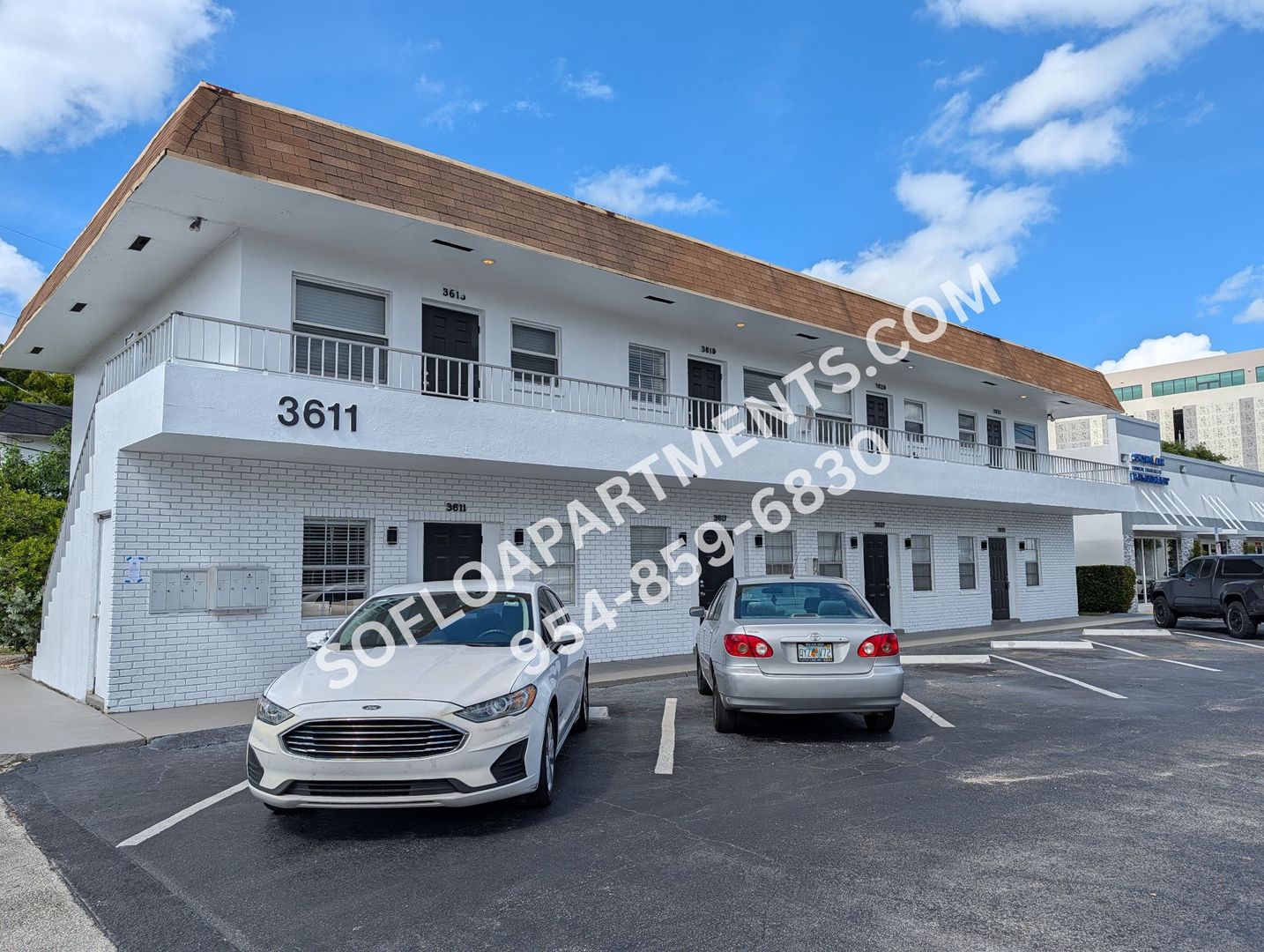 Oakland Park Apartment: 3611 N Dixie Hwy
