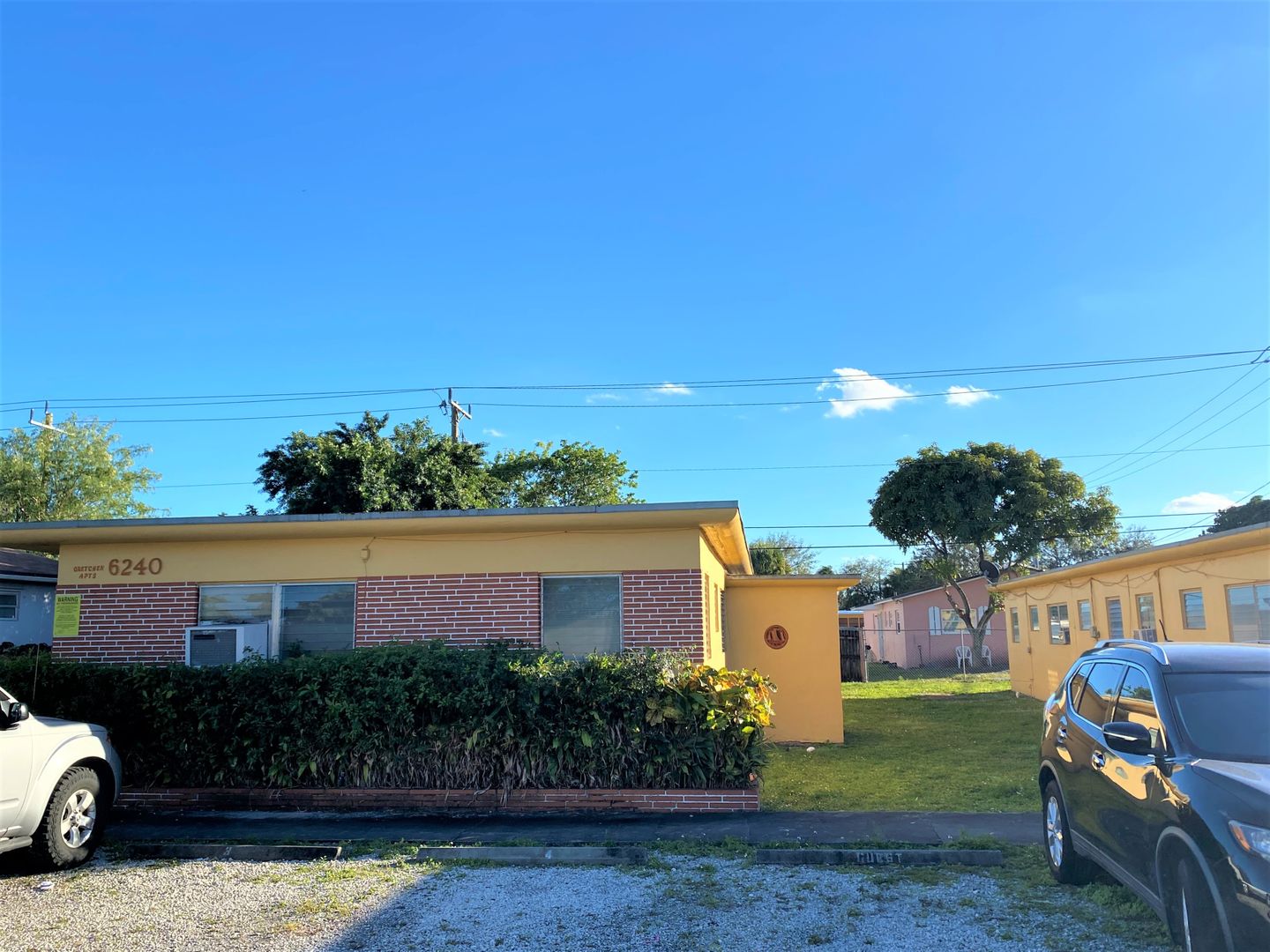 Hollywood Apartment: 6240 Dewey St