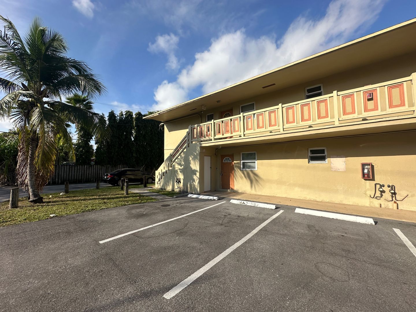 Ft. Lauderdale Apartment: 1500 SW 5 Place