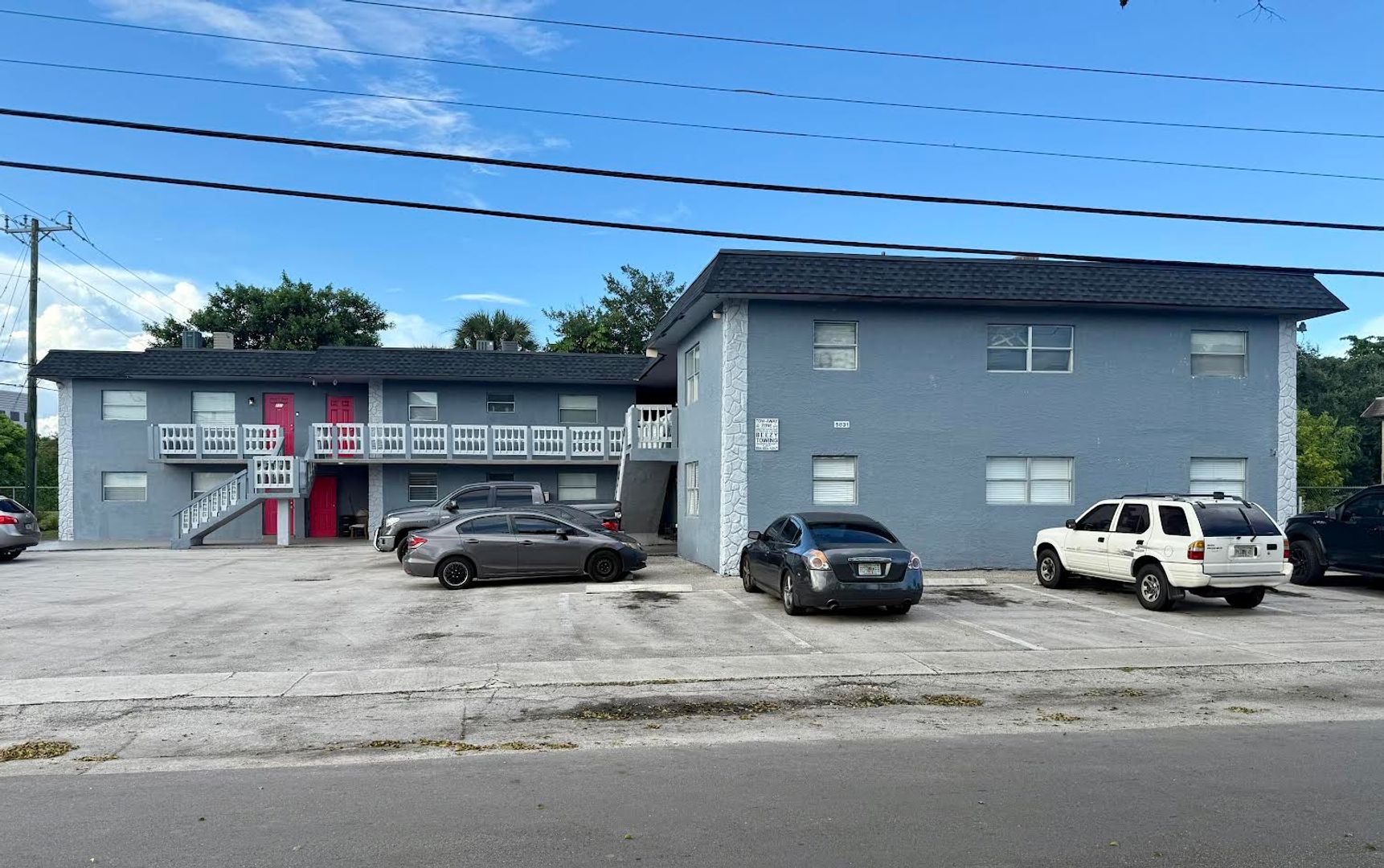 Davie Apartment: 5831 SW 36 Ct