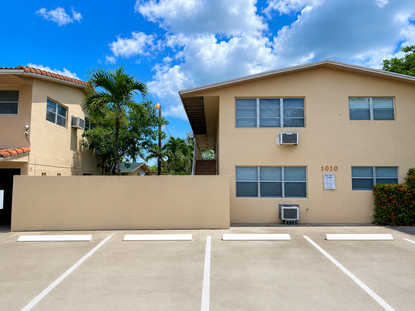 Ft. Lauderdale Apartment: 1010 SW 16 Ave