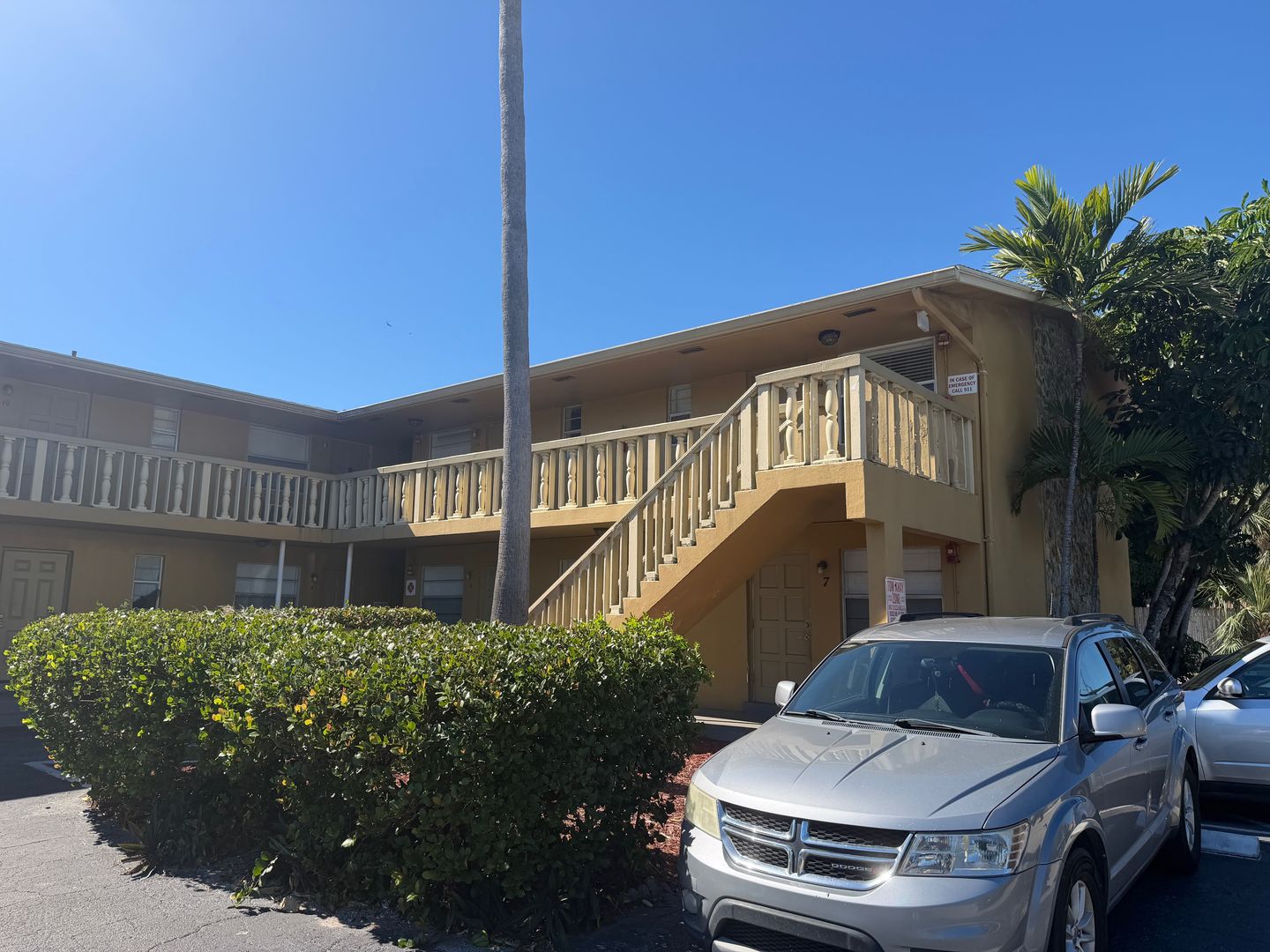 Lake Worth Apartment: 1001 S M ST