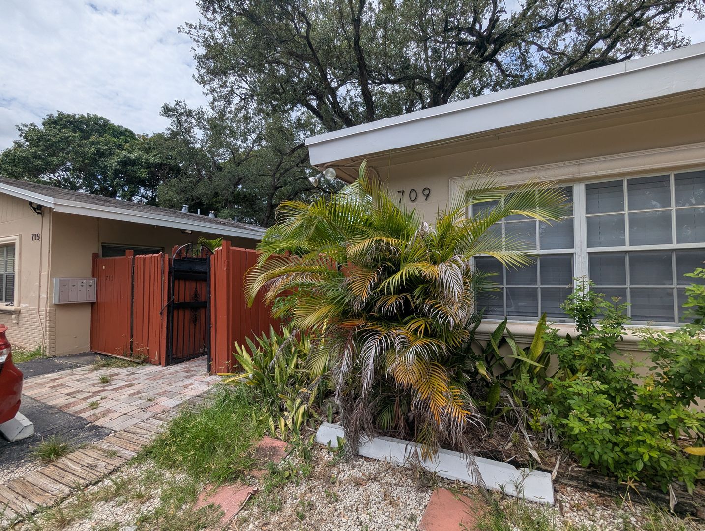 Ft. Lauderdale Apartment: 709 SW 14 Ave