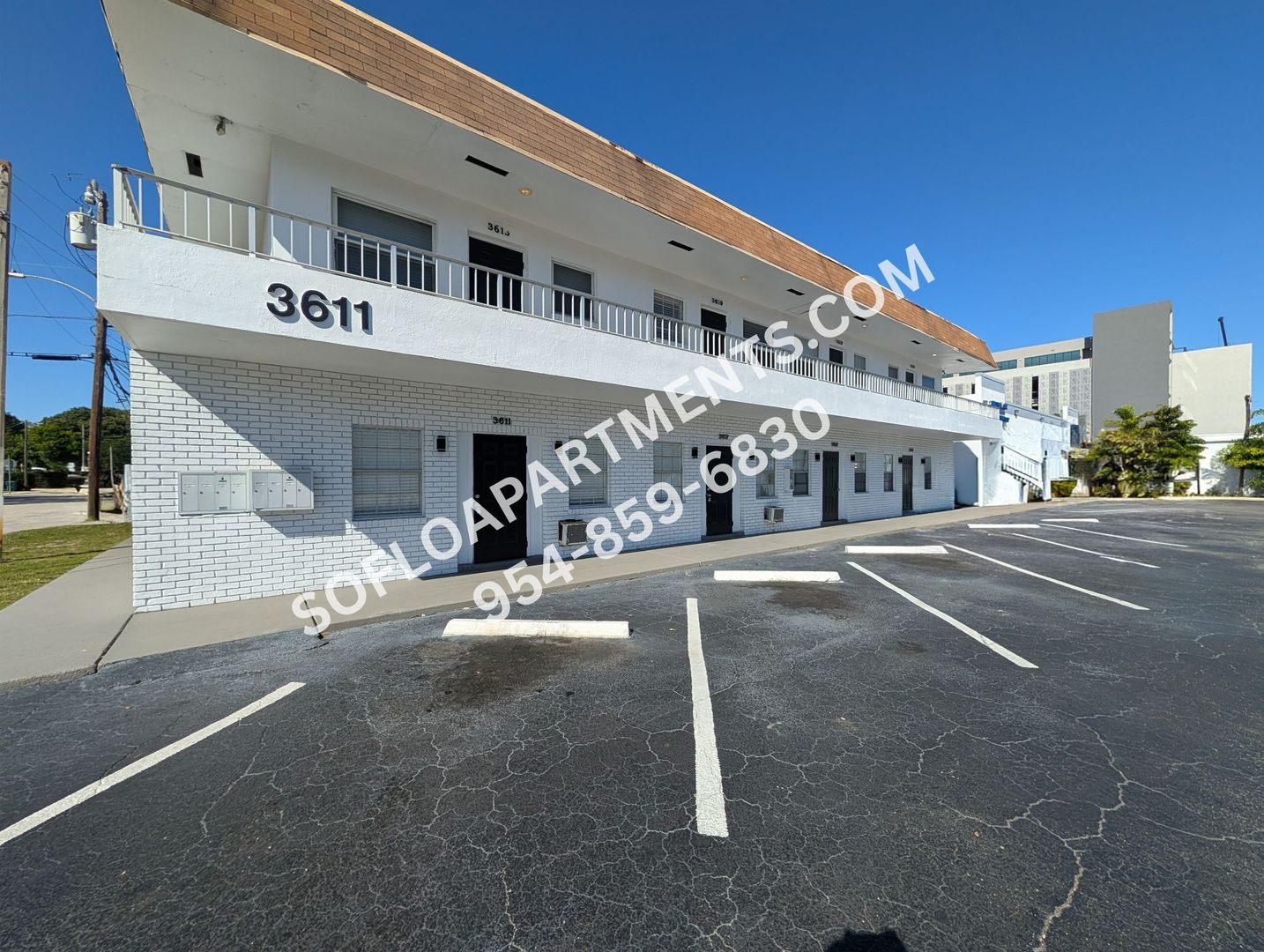 Oakland Park Apartment: 3611 N Dixie Hwy