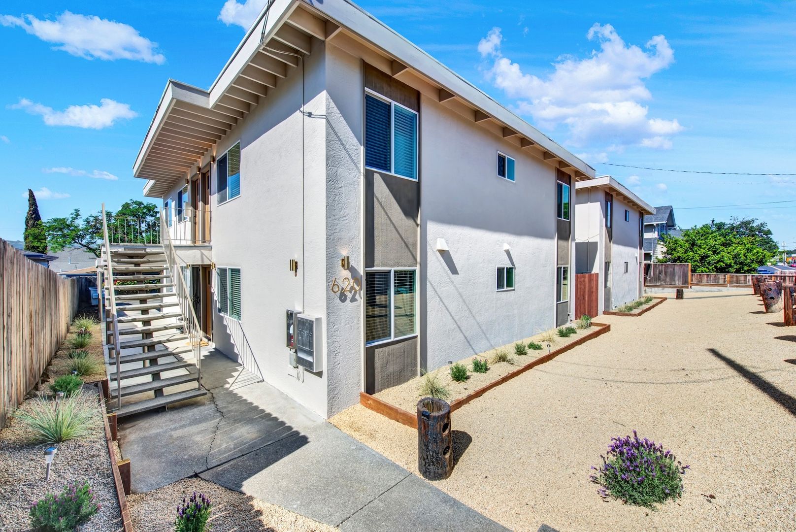 Benicia Apartment: 610 Military East