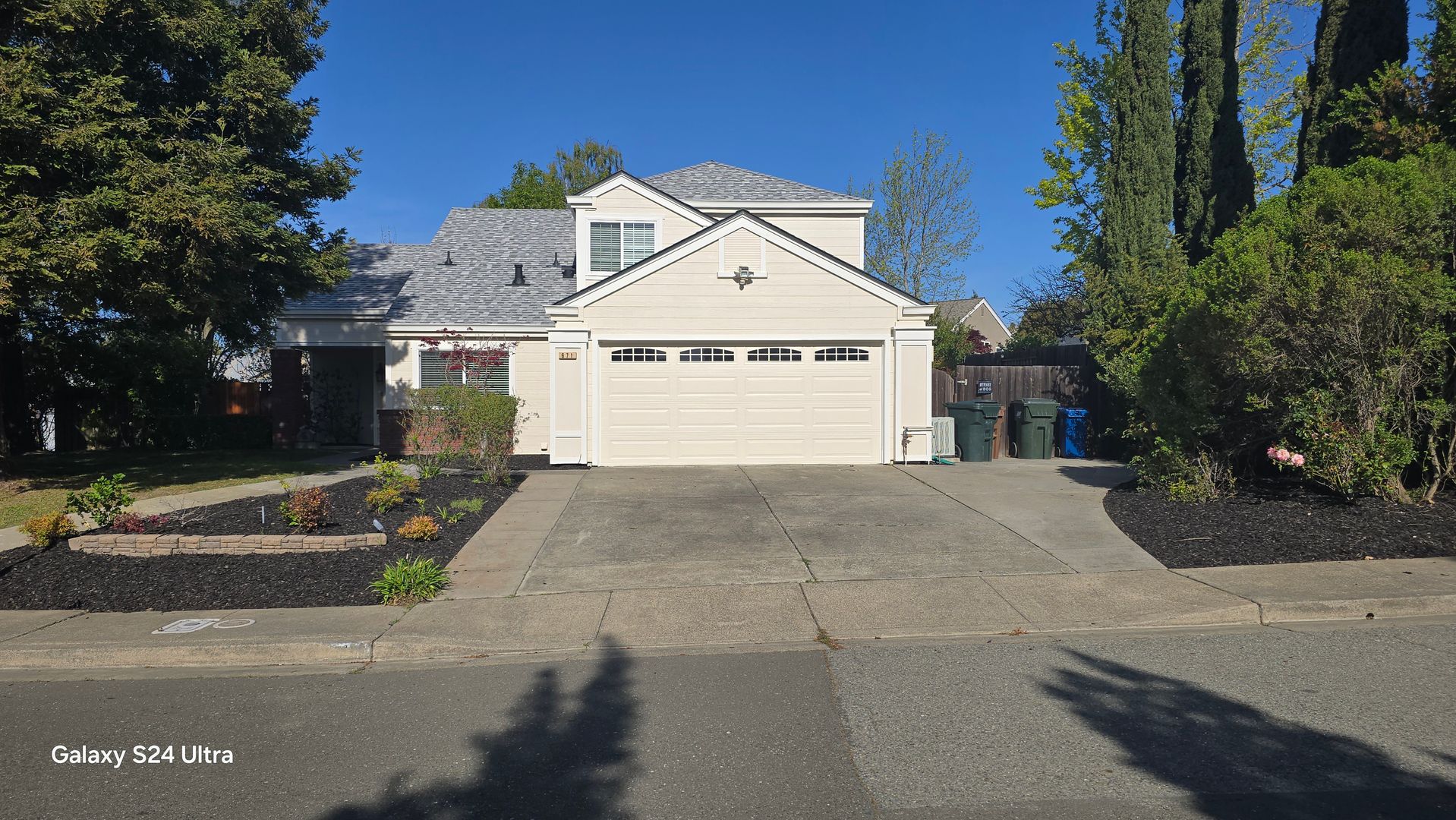 Benicia House: 671 Snapdragon Pl.