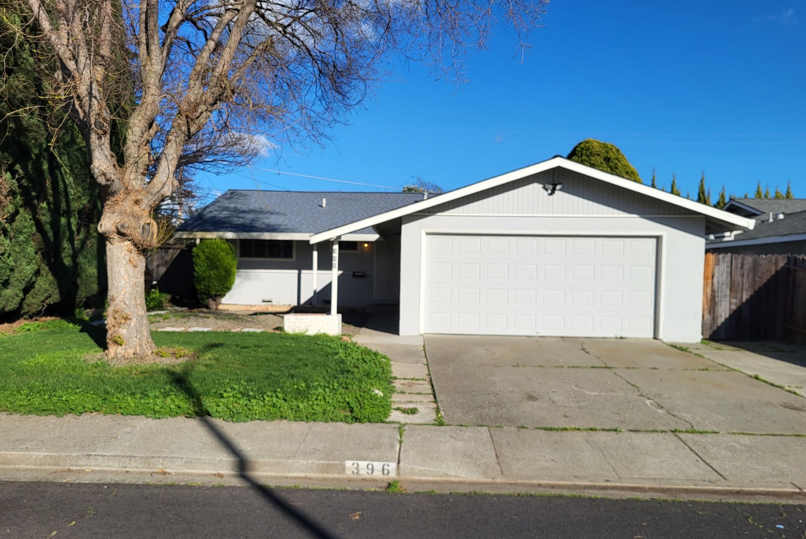 Vacaville House: 396 Elsinore Dr
