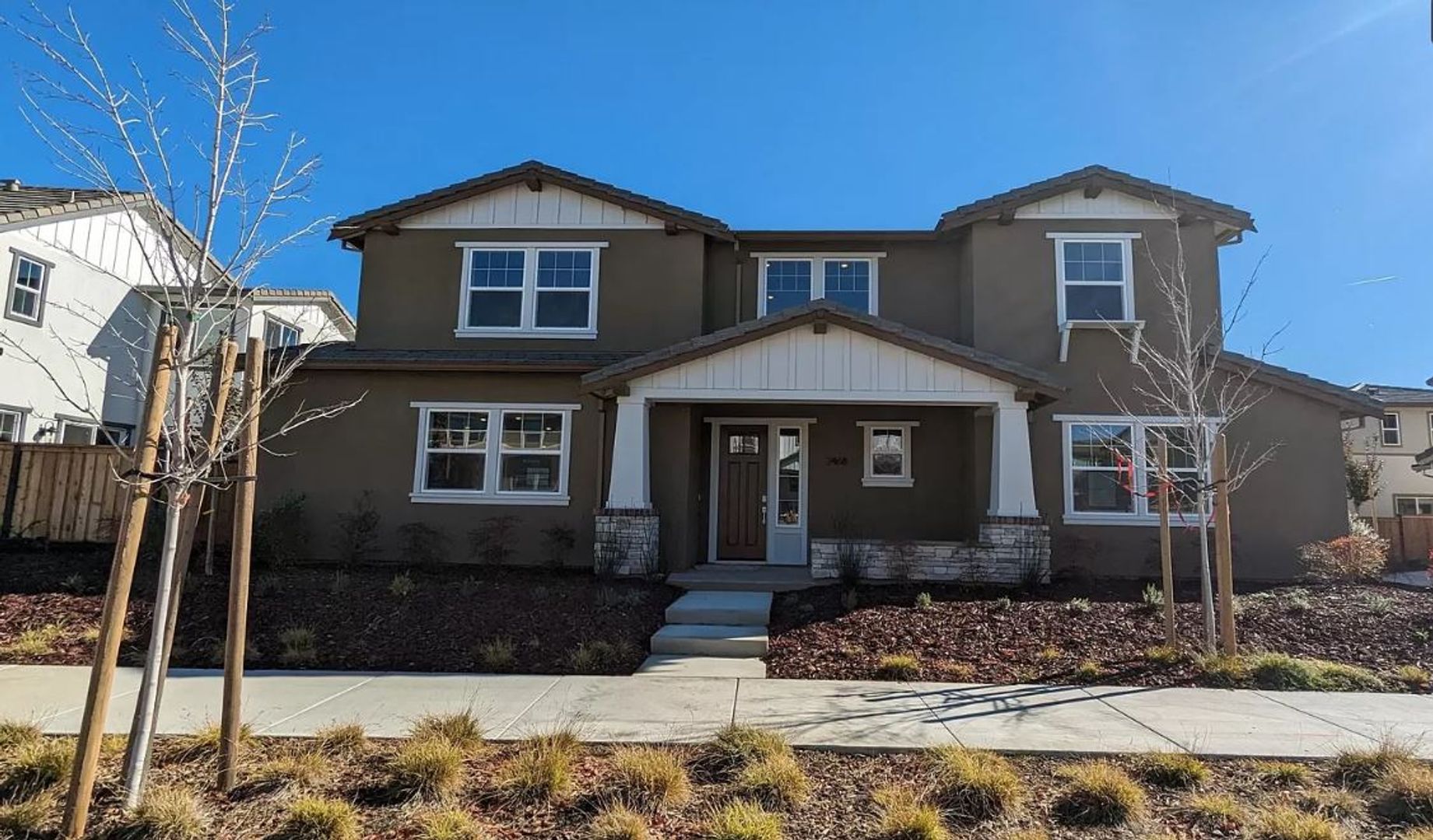 Fairfield House: 2468 Lake Club Dr