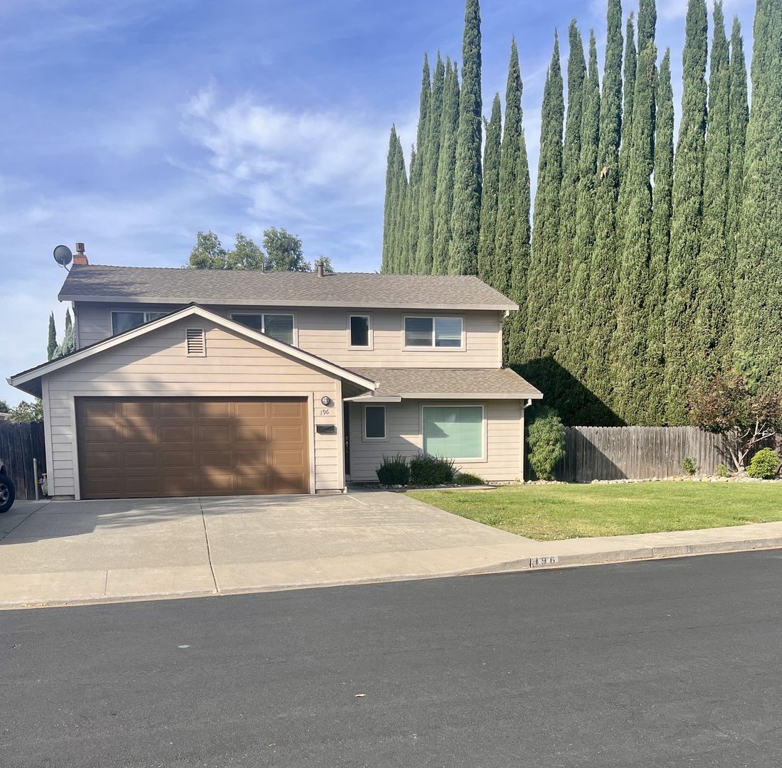 Vacaville House: 196 Normandy Dr
