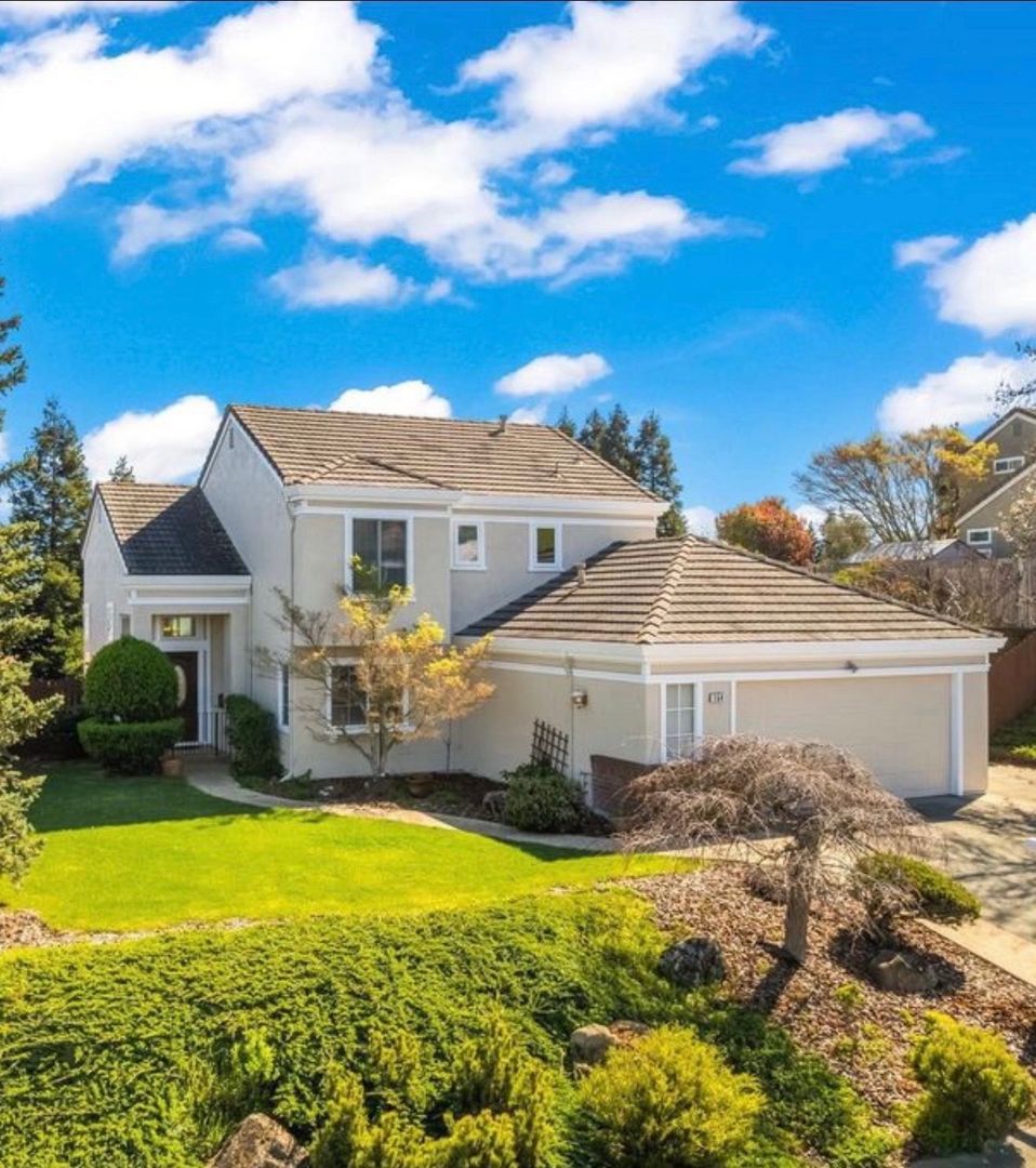 Benicia House: 154 Panorama Drive