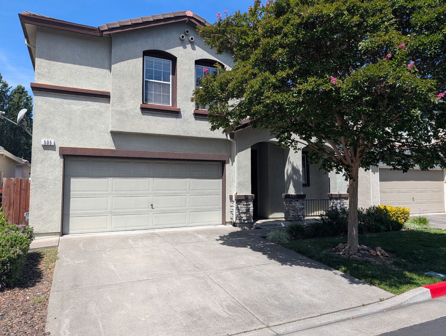 Fairfield House: 505 Diamond Creek Drive