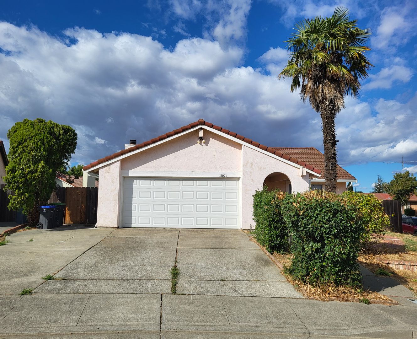 Fairfield House: 1801 Rhine Ct