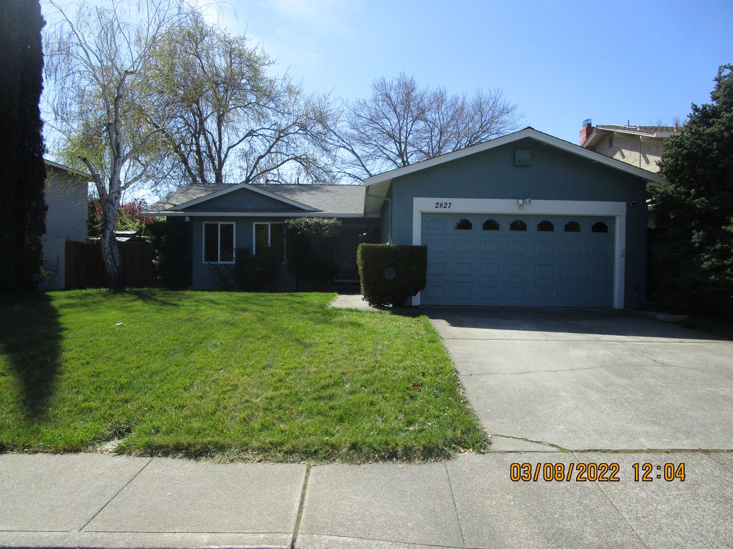 Fairfield House: 2827 Owens St